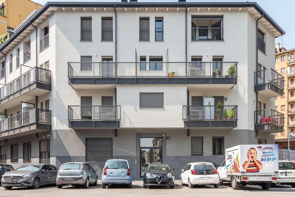 Kaizen House - Bilocale De Angeli Apartment Milan Luaran gambar
