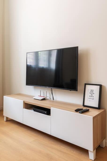 Kaizen House - Bilocale De Angeli Apartment Milan Luaran gambar