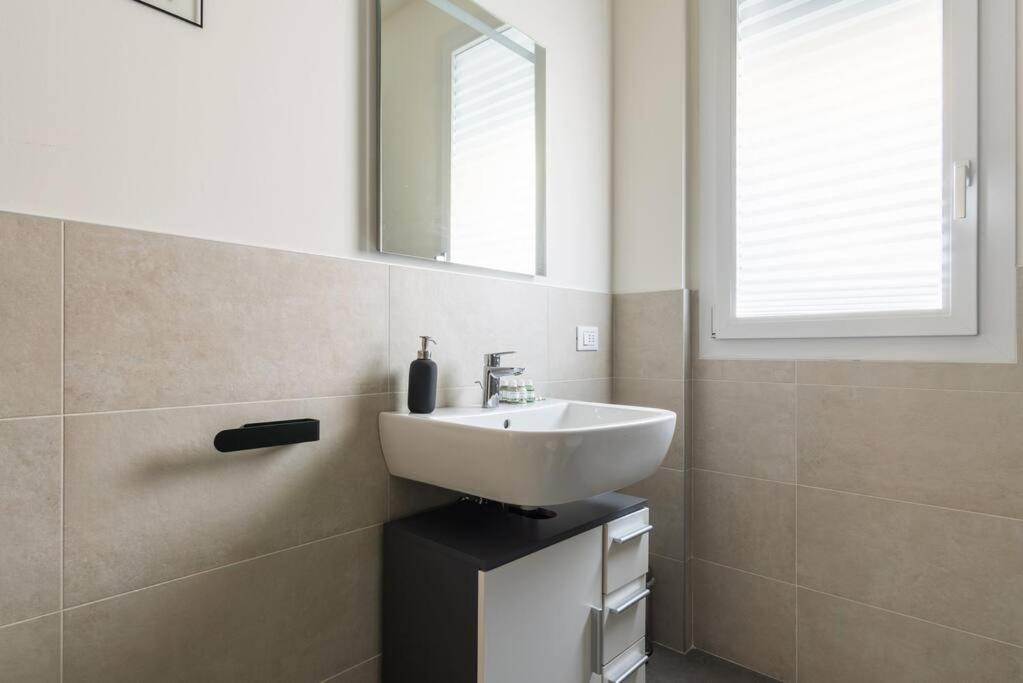 Kaizen House - Bilocale De Angeli Apartment Milan Luaran gambar